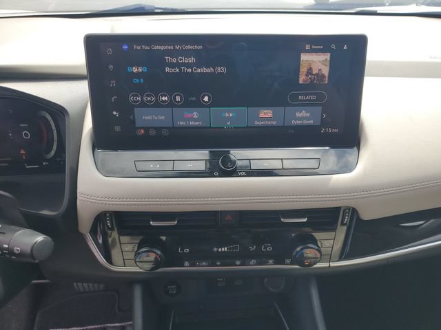 Used 2024 Nissan Rogue SL FWD image 22