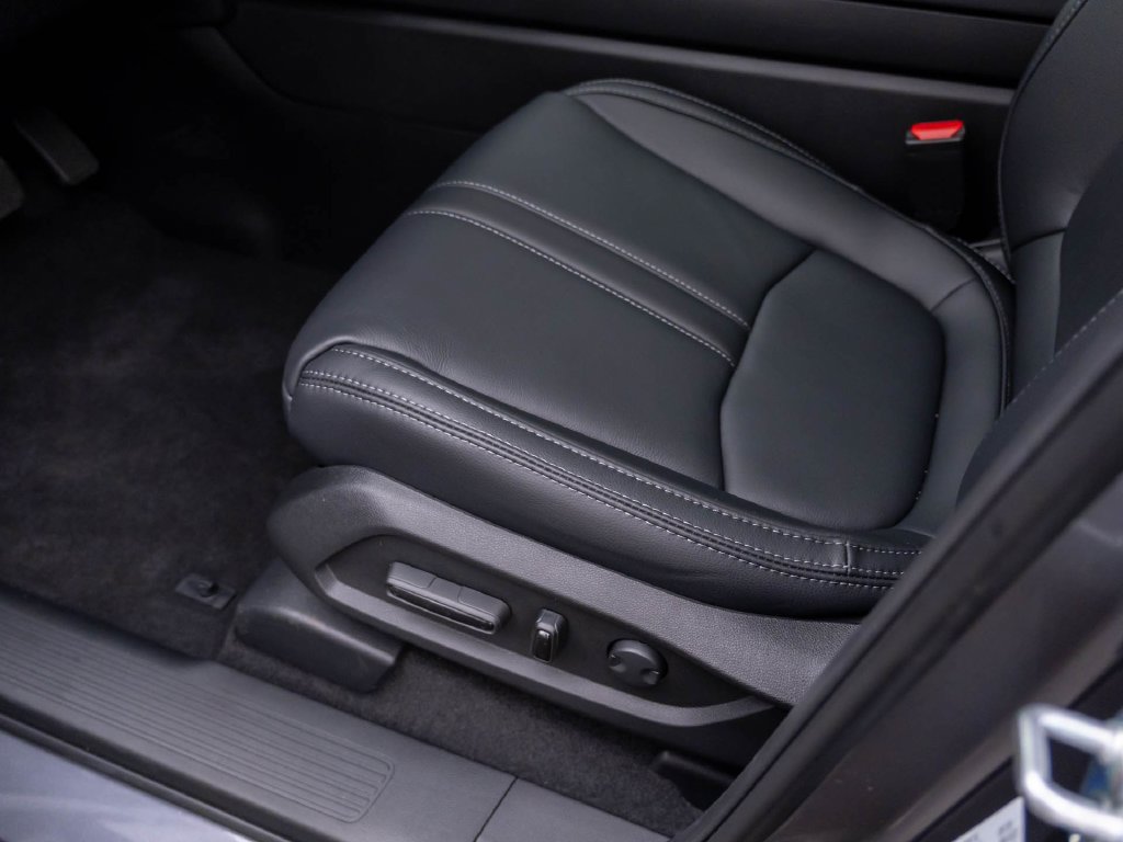 New 2026 Honda Pilot Touring image 16