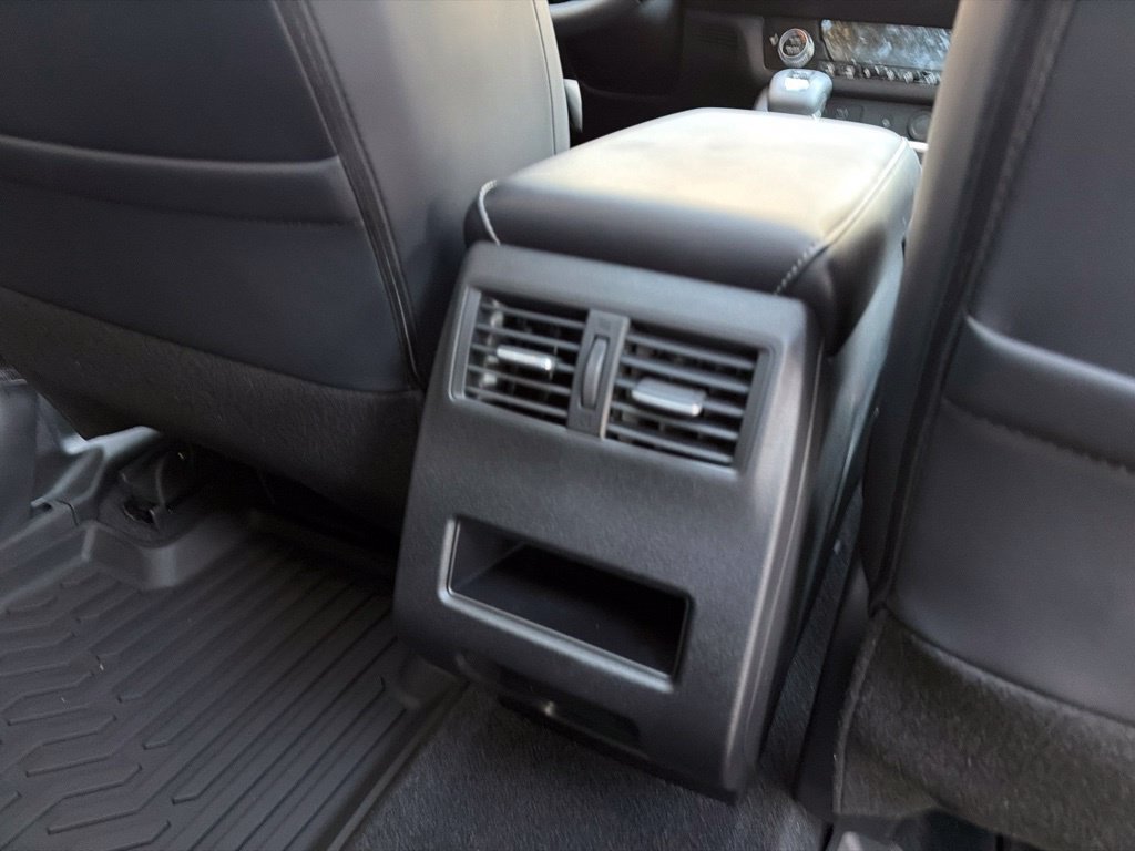 New 2026 Mitsubishi Outlander SE FWD image 28