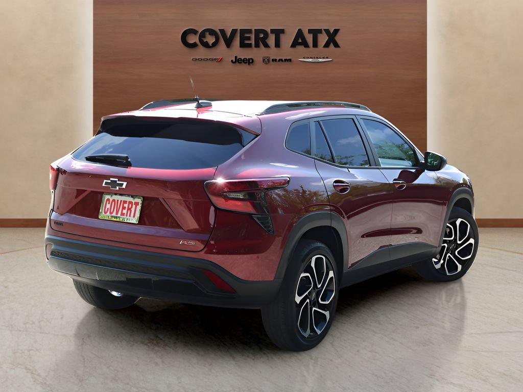 Used 2025 Chevrolet Trax RS FWD image 5