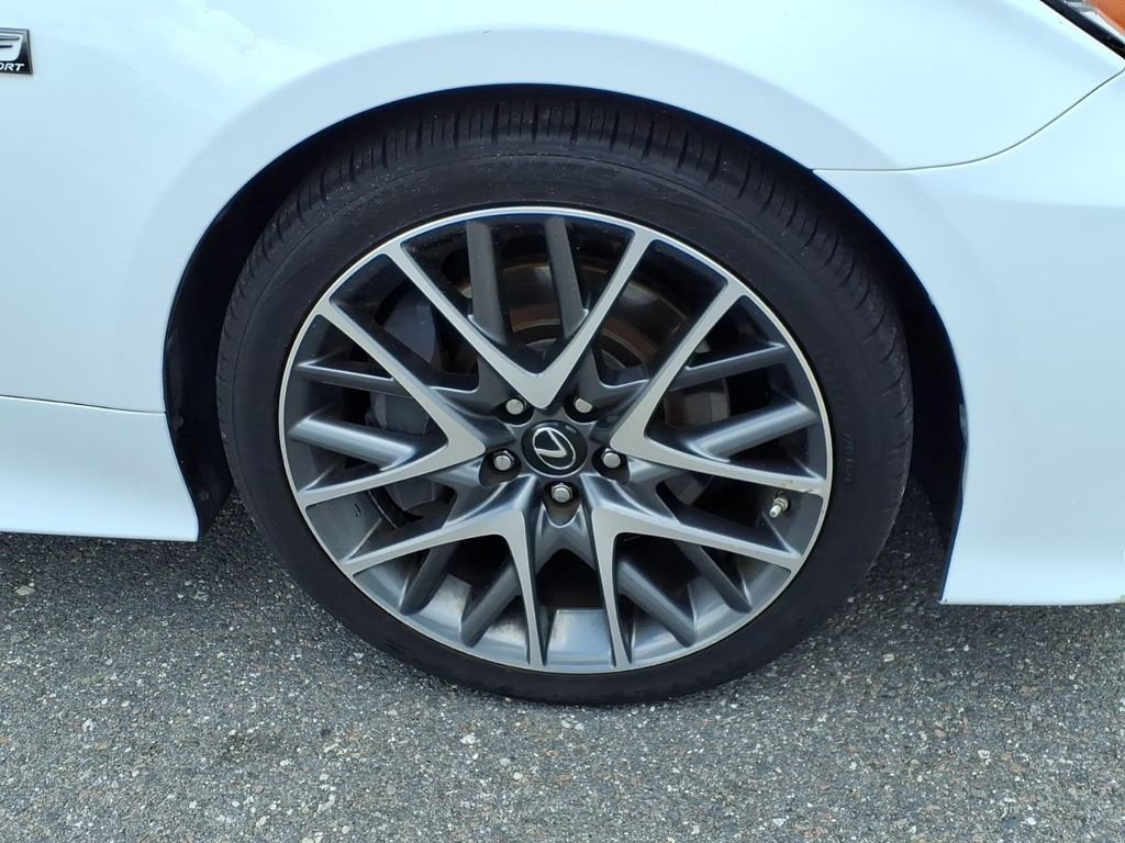 Used 2016 Lexus RC 200t RWD image 9