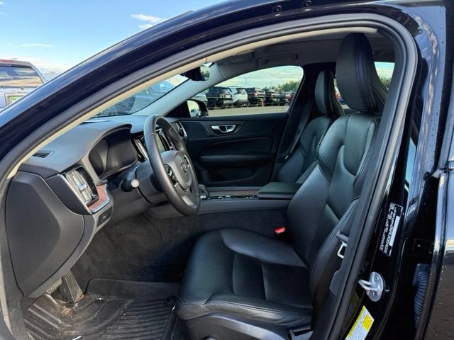 Used 2024 Volvo S60 B5 Plus AWD/4WD image 14