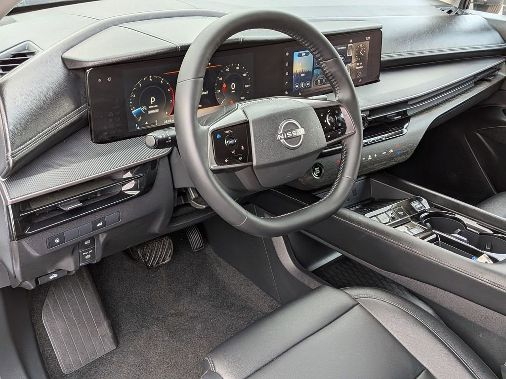 Used 2025 Nissan Murano SV image 10