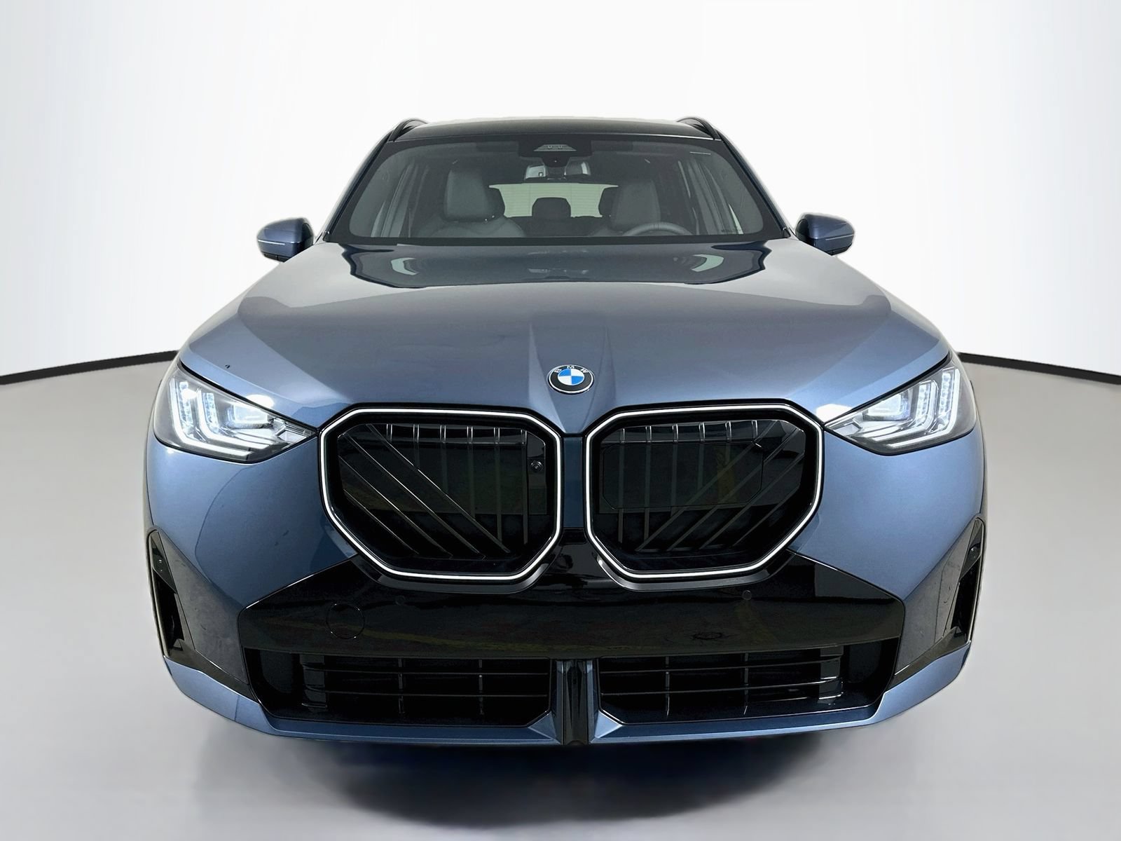 New 2026 BMW X3 xDrive30i w/ Premium Package AWD/4WD image 2