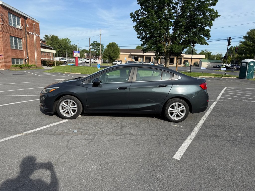 Used 2018 Chevrolet Cruze LT