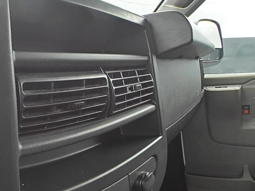Certified 2025 Chevrolet Express 2500 w/ Driver Convenience Package RWD image 11