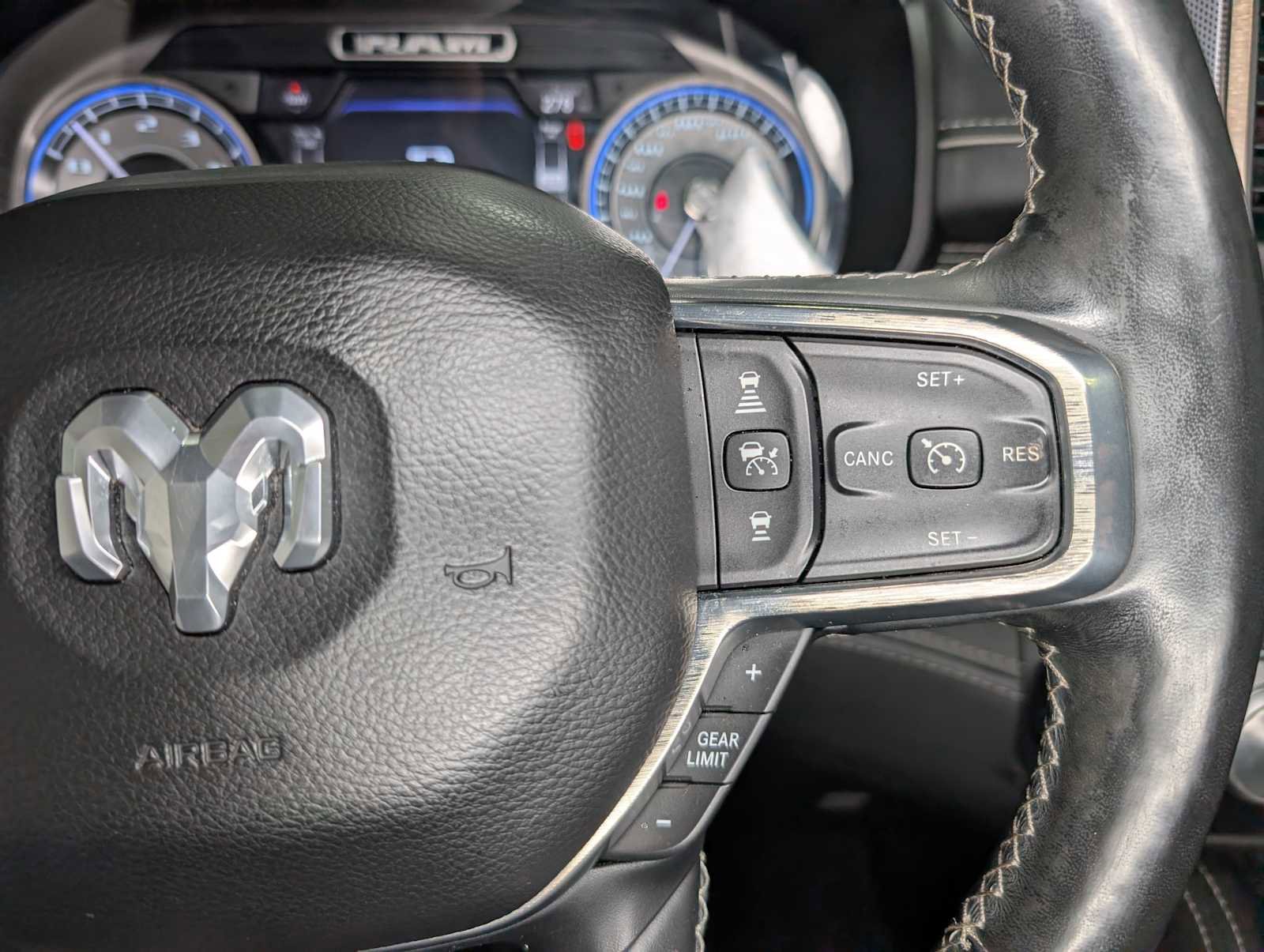 Used 2020 RAM 1500 Limited image 34