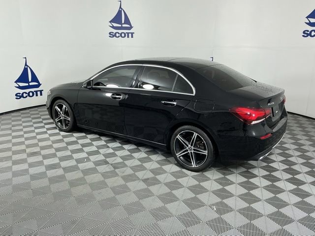 Used 2022 Mercedes-Benz A 220 4MATIC image 4