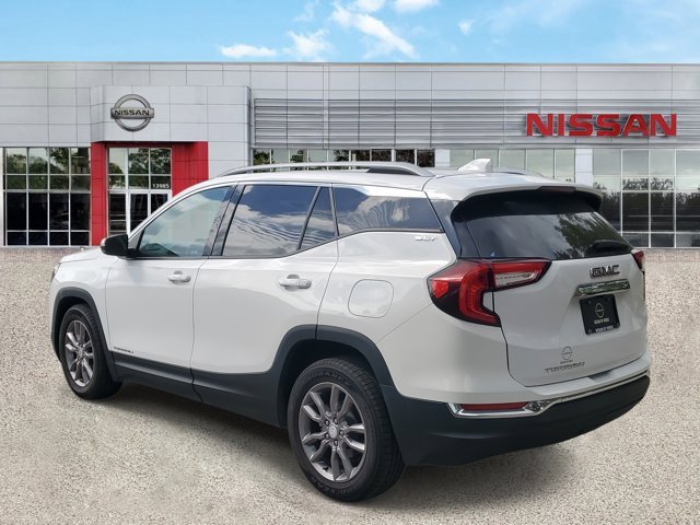 Used 2023 GMC Terrain SLT image 7