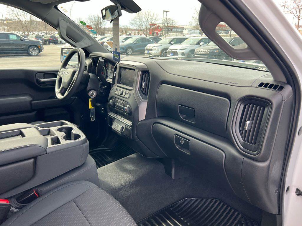 Used 2020 Chevrolet Silverado 1500 Custom Trail Boss w/ Infotainment Package image 27