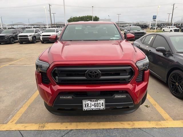 Used 2026 Toyota Tacoma SR5 AWD/4WD image 2
