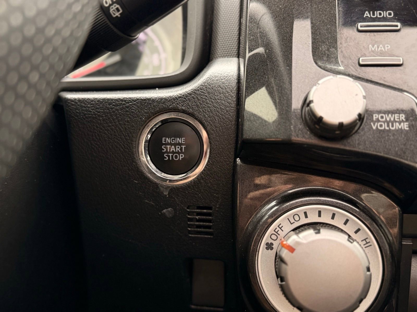 Used 2021 Toyota 4Runner Venture w/ Moonroof Package image 41