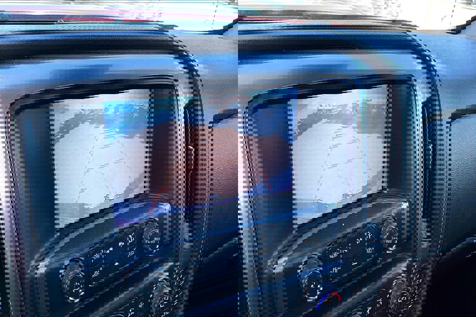 Used 2018 Chevrolet Silverado 2500 LTZ w/ Duramax Plus Package image 24