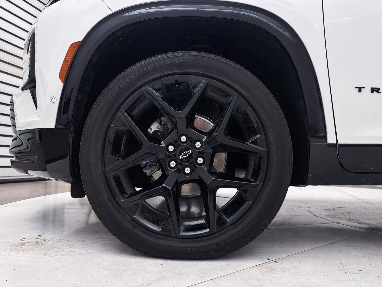 Used 2024 Chevrolet Traverse RS w/ LPO, Floor Liner Package image 17