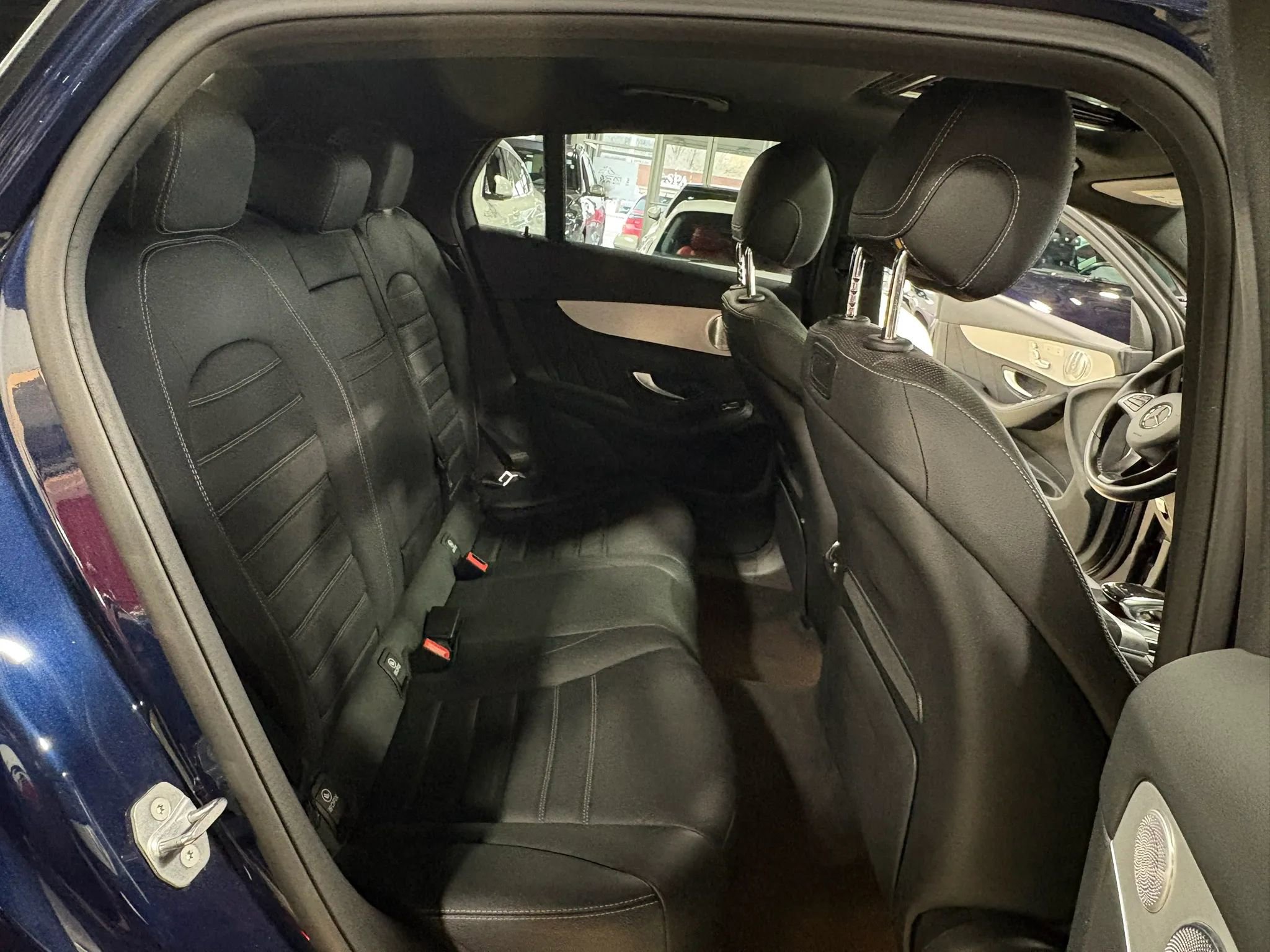 Used 2019 Mercedes-Benz GLC 300 4MATIC Coupe image 27