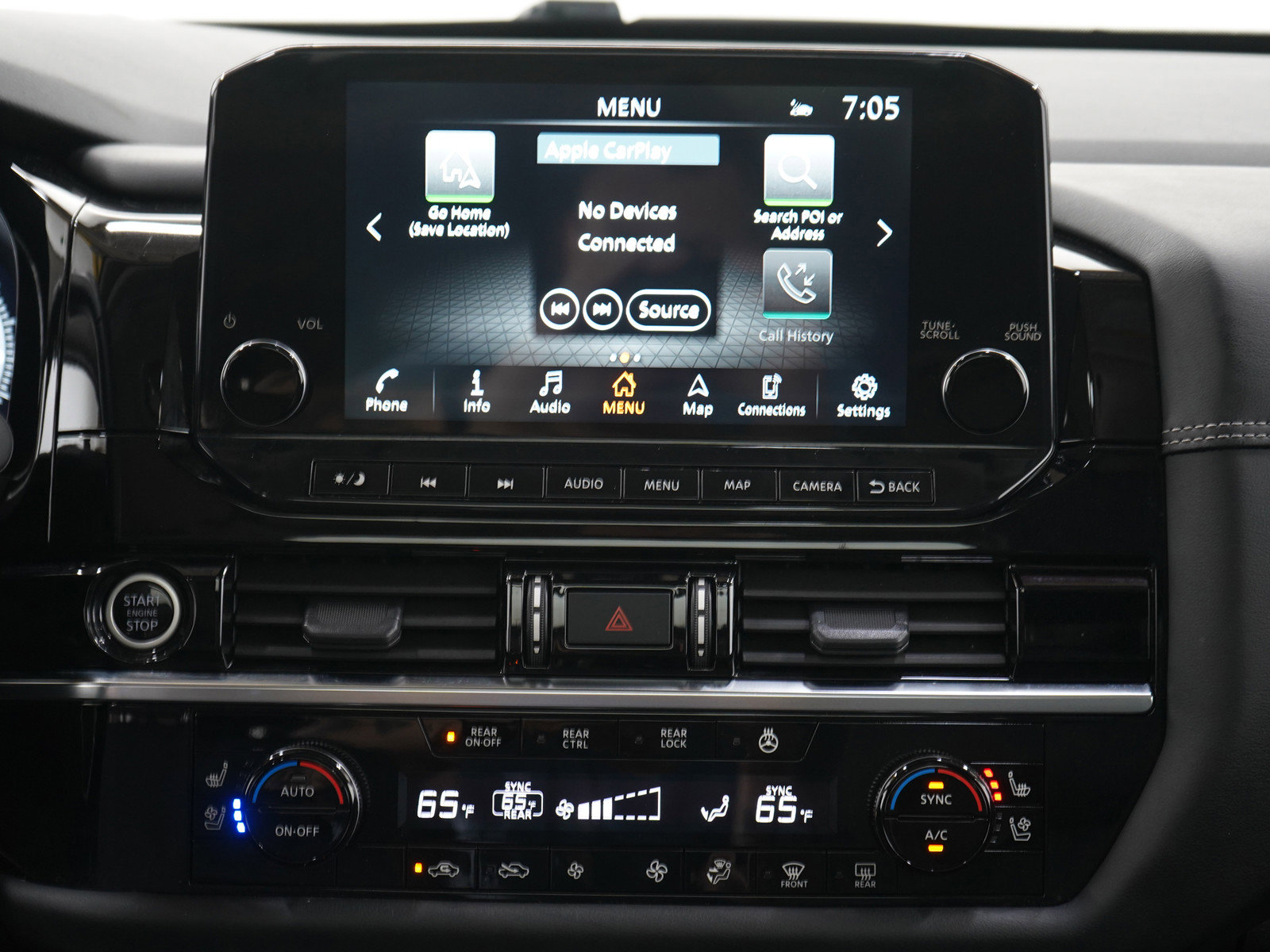 Used 2023 Nissan Pathfinder Platinum image 19