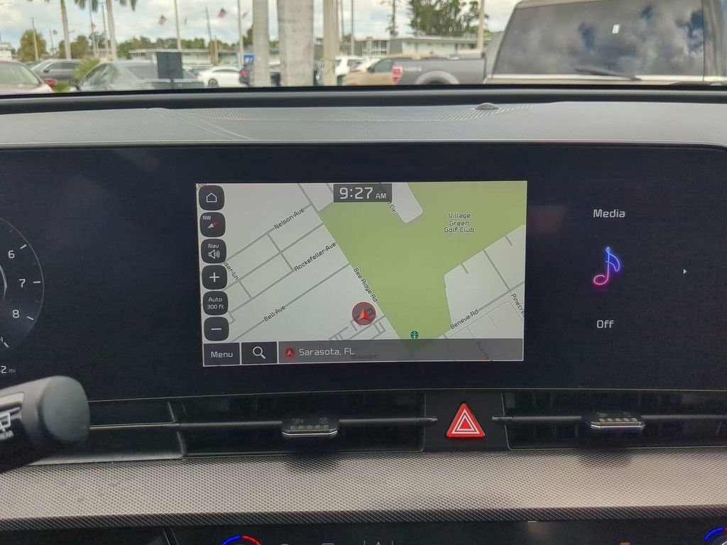 Used 2023 Kia Sportage SX image 23