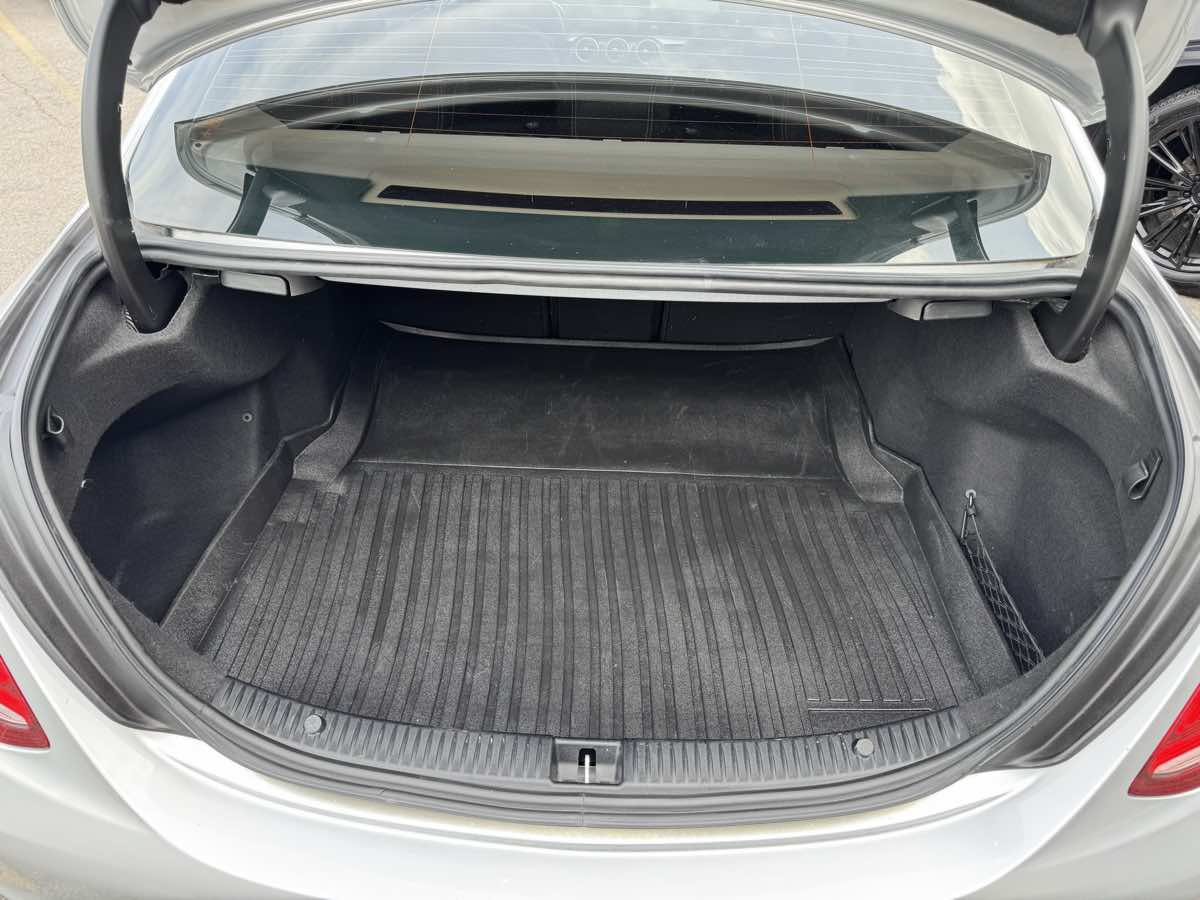 Used 2016 Mercedes-Benz C 300 4MATIC Sedan image 47