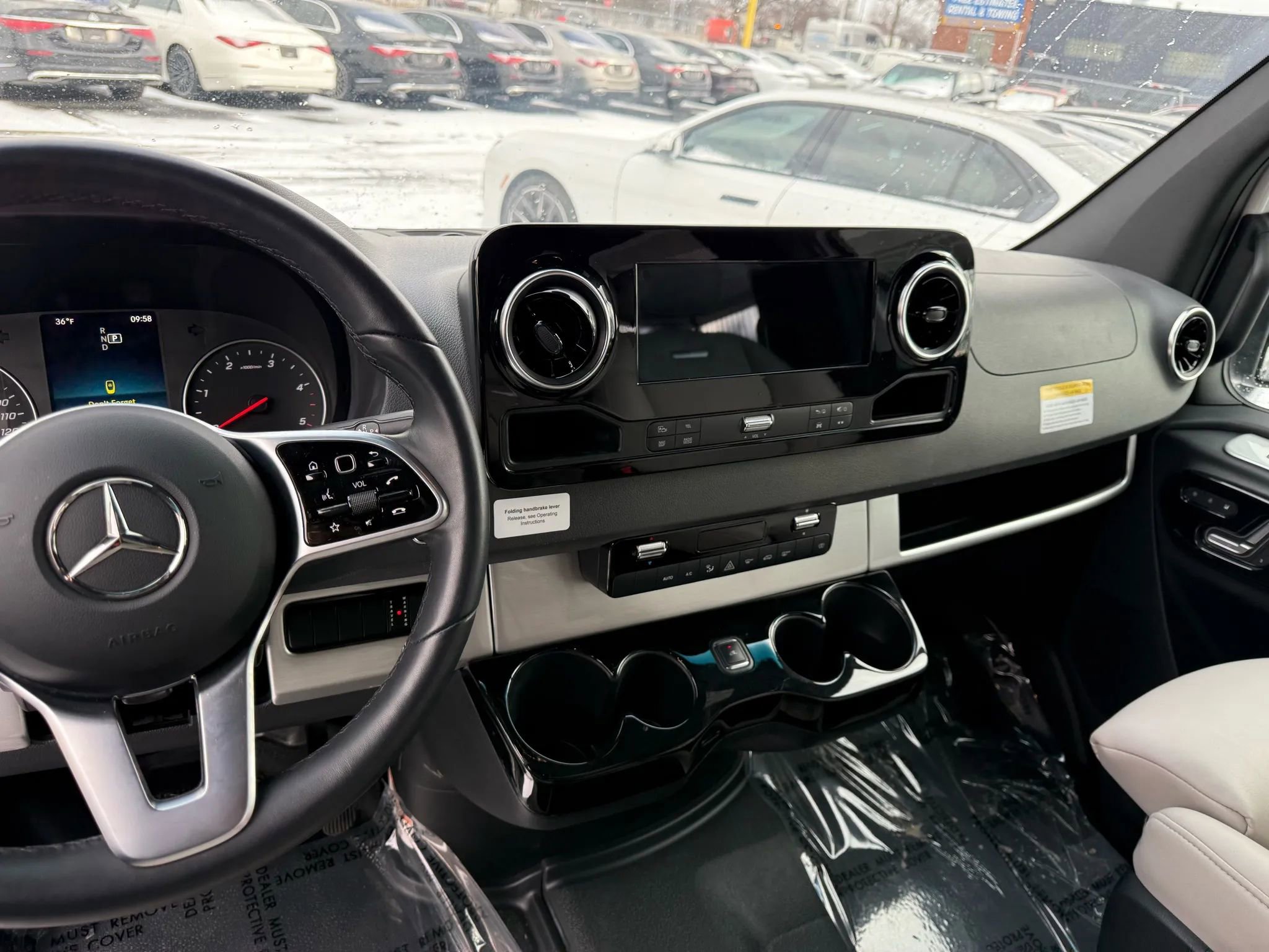 Used 2022 Mercedes-Benz Sprinter 3500 w/ Parking Package image 40