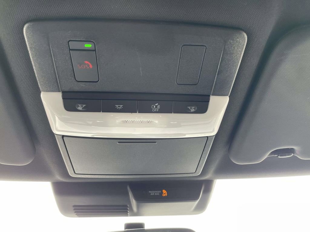 Used 2024 Mitsubishi Outlander SE Black Edition image 37