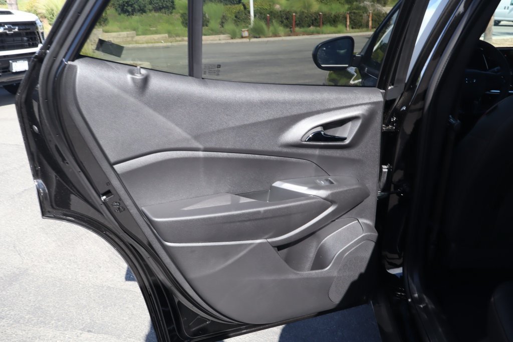 New 2026 Chevrolet Trax RS w/ Driver Confidence Package FWD image 31
