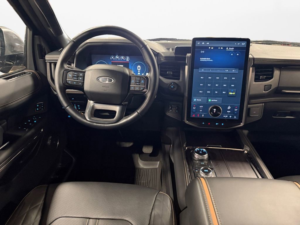 Used 2024 Ford Expedition Max Platinum image 11