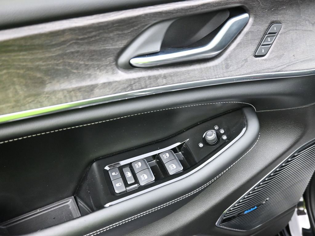 Used 2021 Jeep Grand Cherokee L Overland w/ Quick Order Package 25N image 12