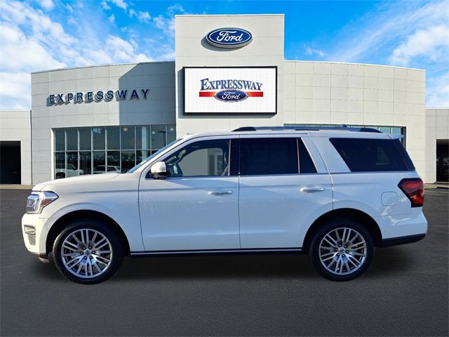 Used 2024 Ford Expedition Limited image 9
