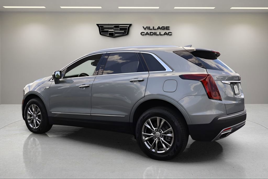 Used 2023 Cadillac XT5 Premium Luxury FWD image 3