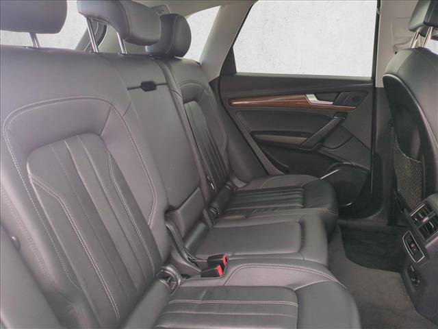 Used 2023 Audi Q5 2.0T Premium AWD/4WD image 24