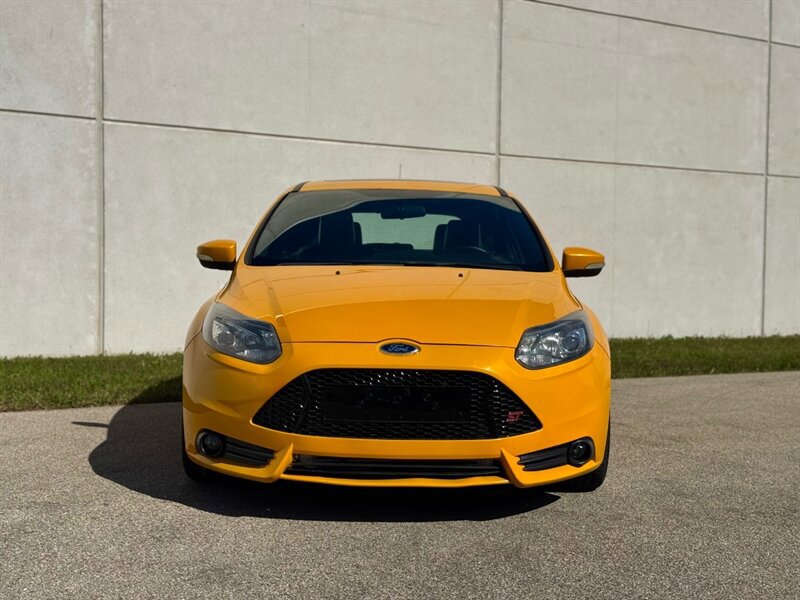 Used 2013 Ford Focus ST FWD image 5