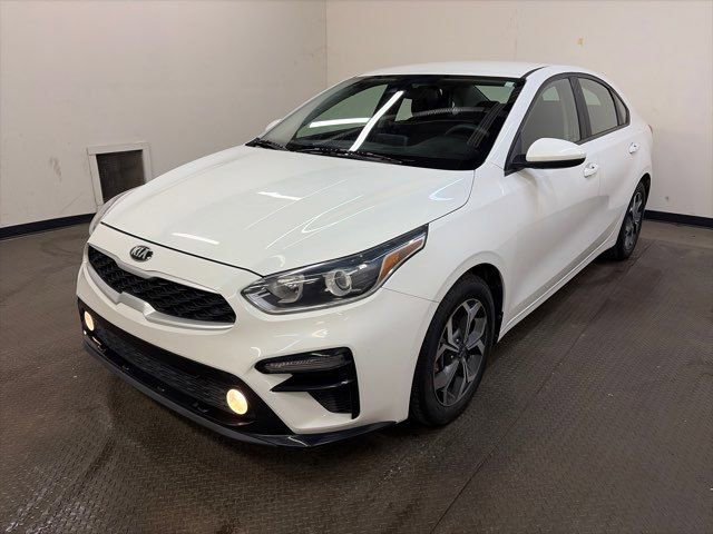 Used 2020 Kia Forte LXS image 3