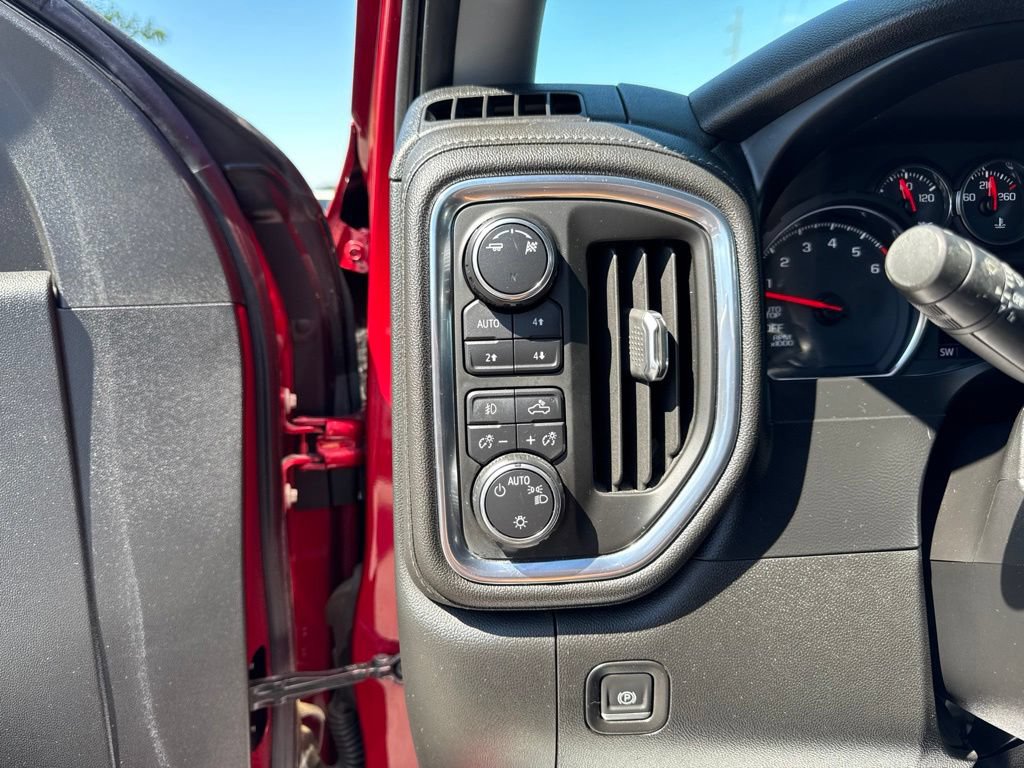 Used 2019 Chevrolet Silverado 1500 RST w/ All-Star Edition AWD/4WD image 12
