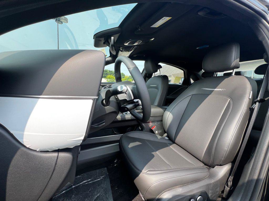 New 2024 Hyundai Ioniq 6 SEL AWD/4WD image 16