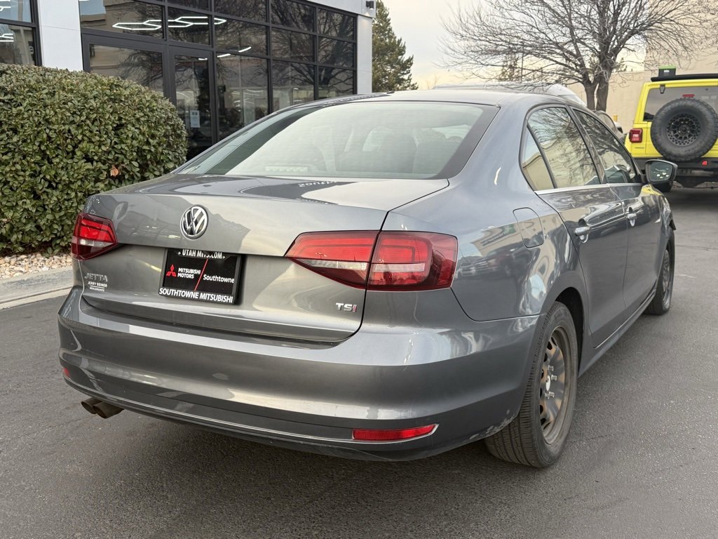 Used 2017 Volkswagen Jetta S image 7