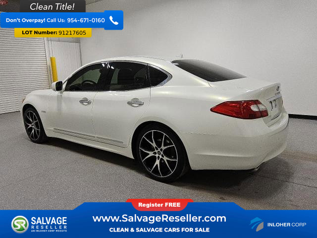 Used 2013 INFINITI M35 w/ Premium Pkg image 3