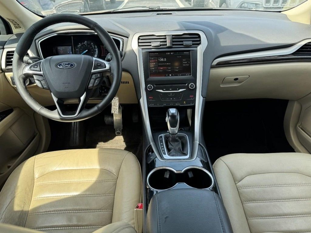 Used 2014 Ford Fusion SE w/ Equipment Group 502A image 11