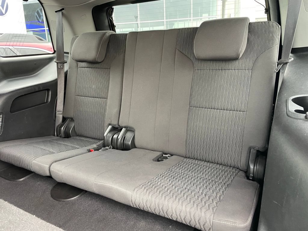 Used 2020 GMC Yukon SLE w/ SLE Value Package AWD/4WD image 8