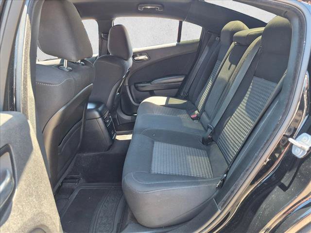 Used 2019 Dodge Charger R/T w/ Blacktop Package RWD image 15