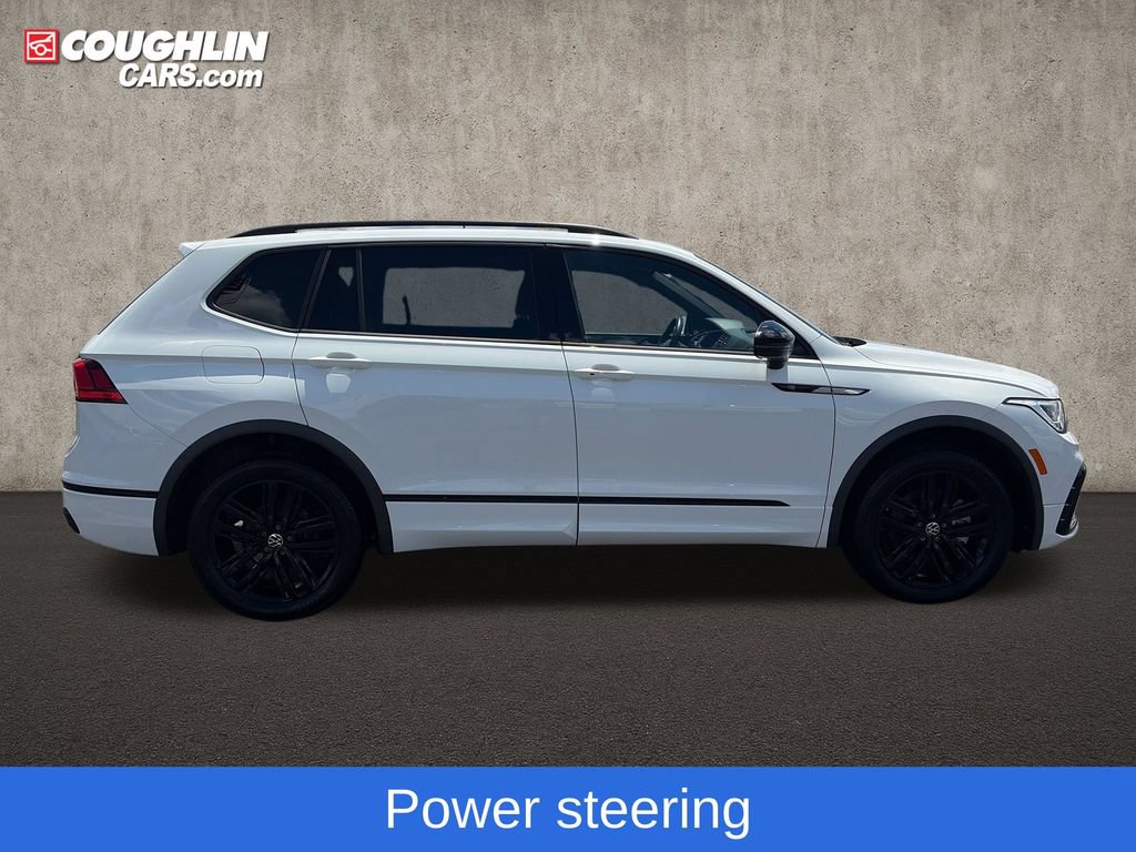 Used 2022 Volkswagen Tiguan SE R-Line AWD/4WD image 11