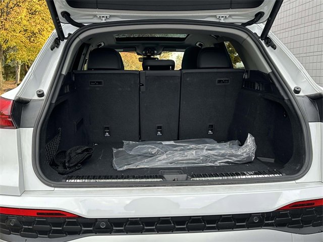 Certified 2025 Audi Q5 Premium Plus w/ Premium Plus image 13