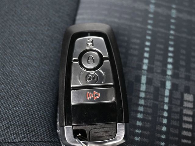 Used 2025 Ford Bronco Heritage Edition image 26