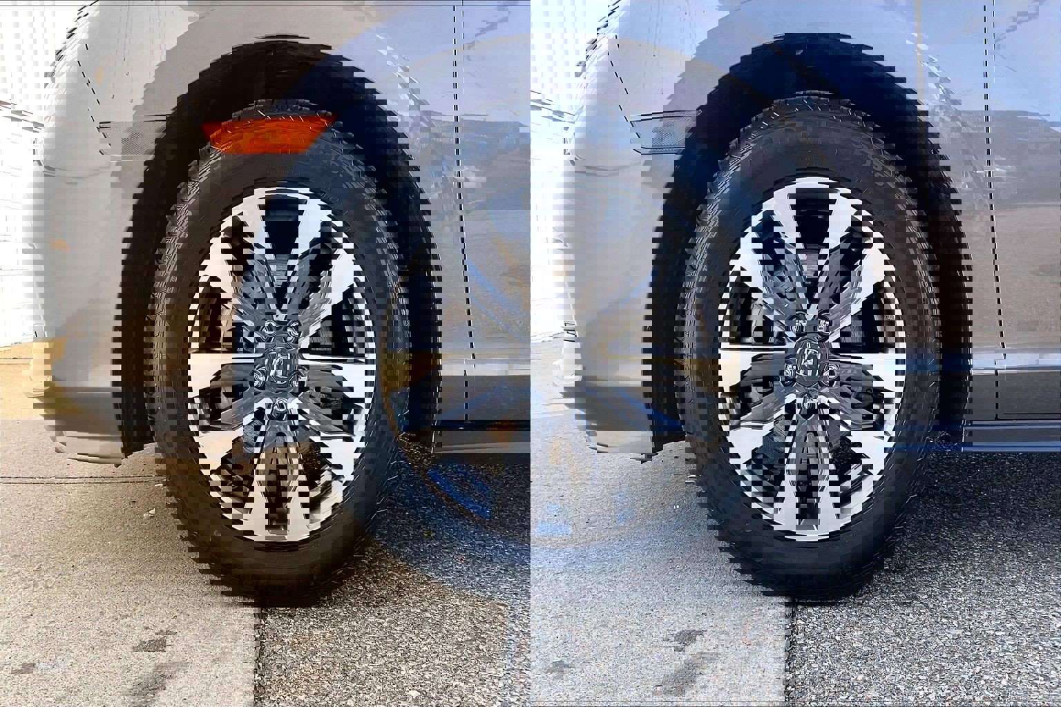 Used 2023 Honda Odyssey EX-L image 11