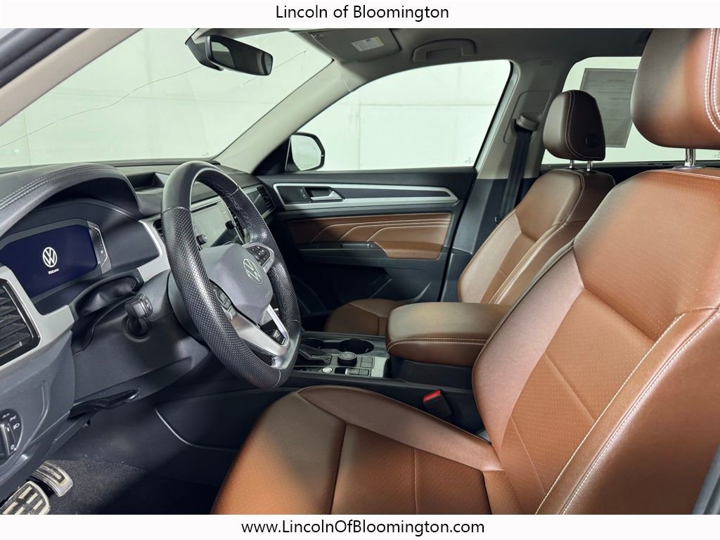 Used 2023 Volkswagen Atlas SEL R-Line image 22