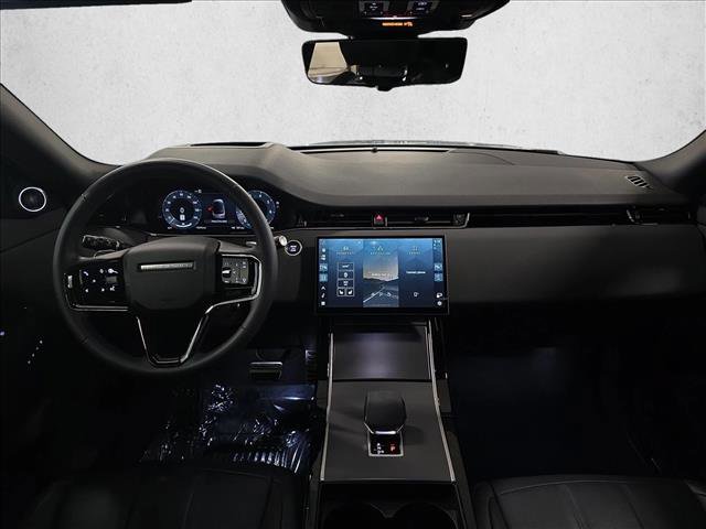 Certified 2025 Land Rover Range Rover Evoque Dynamic SE image 9