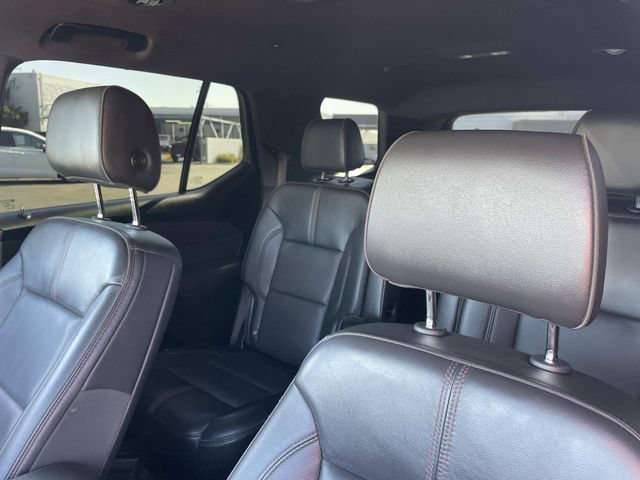 Used 2023 Chevrolet Traverse RS w/ LPO, Floor Liner Package FWD image 23