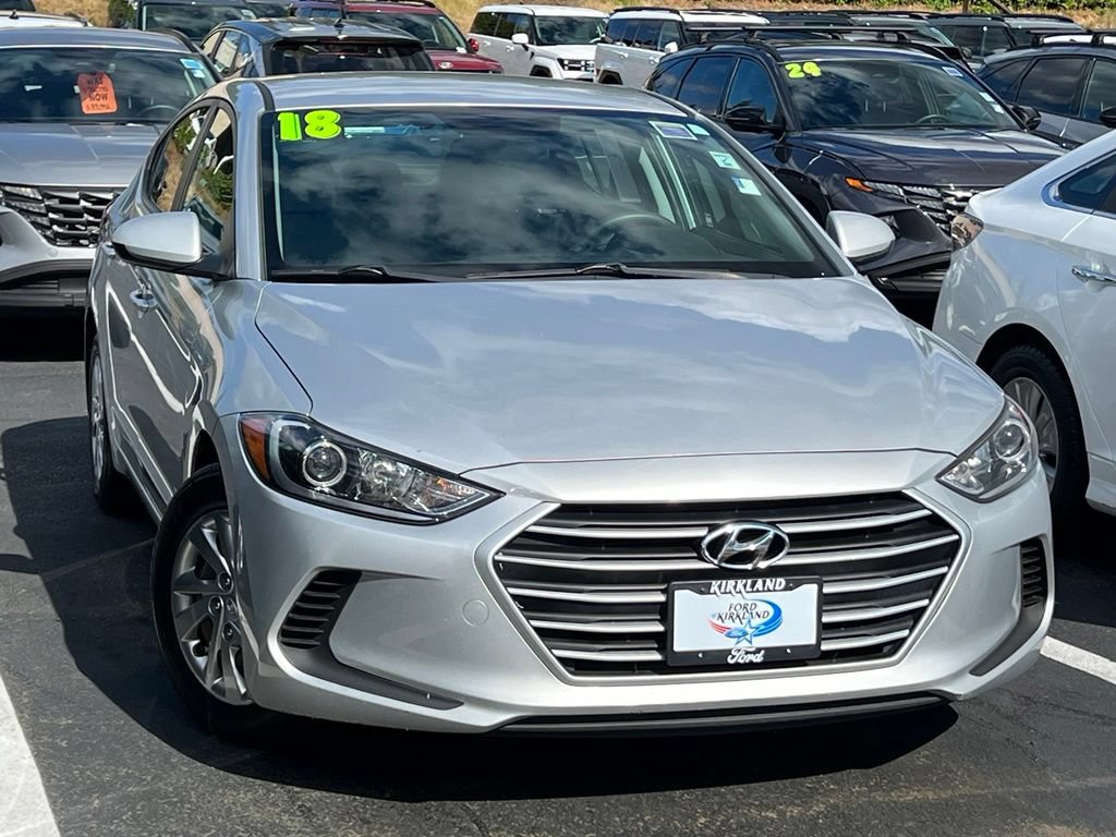 Used 2018 Hyundai Elantra SE FWD image 1