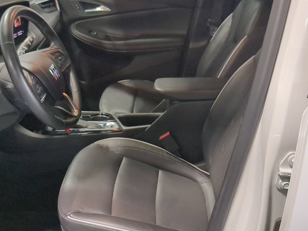 Used 2024 Buick Encore GX Avenir w/ Avenir Technology Package AWD/4WD image 20