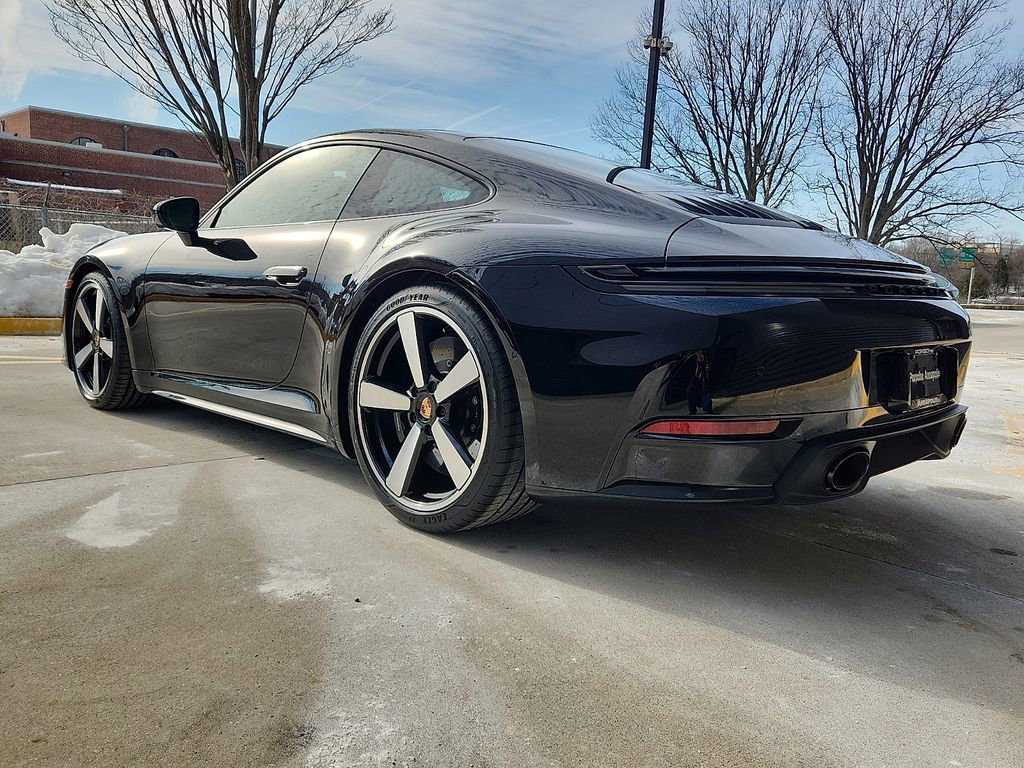 New 2026 Porsche 911 Carrera 4S image 3