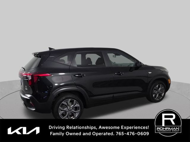 Used 2024 Kia Seltos LX AWD/4WD image 10